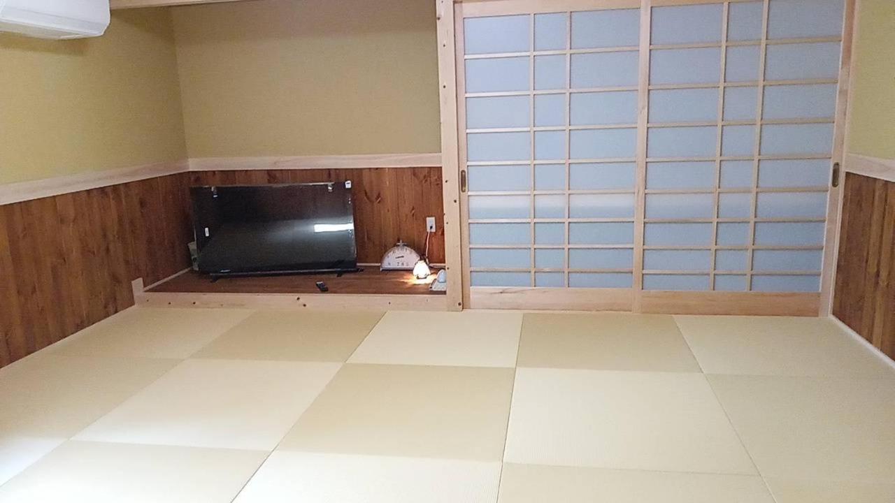 まるごや 船でしか行けない離島の一棟貸し宿 Hinase Экстерьер фото